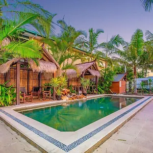 River Retreat & Tweed Heads